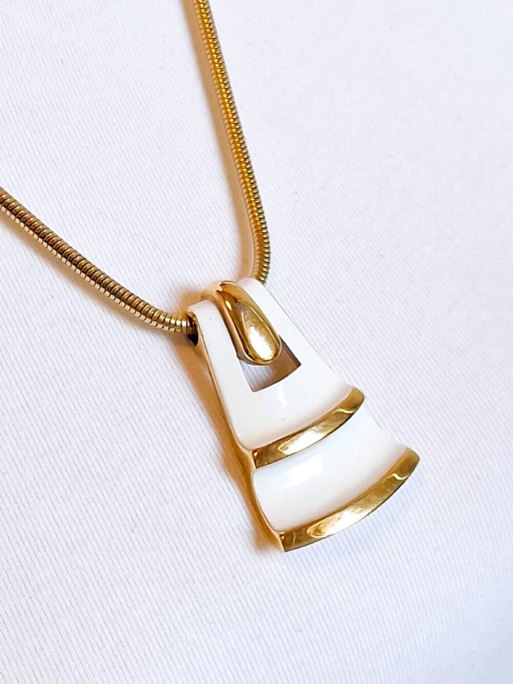 Trifari | Crown Trifari | MCM | Abstract Slide Necklace